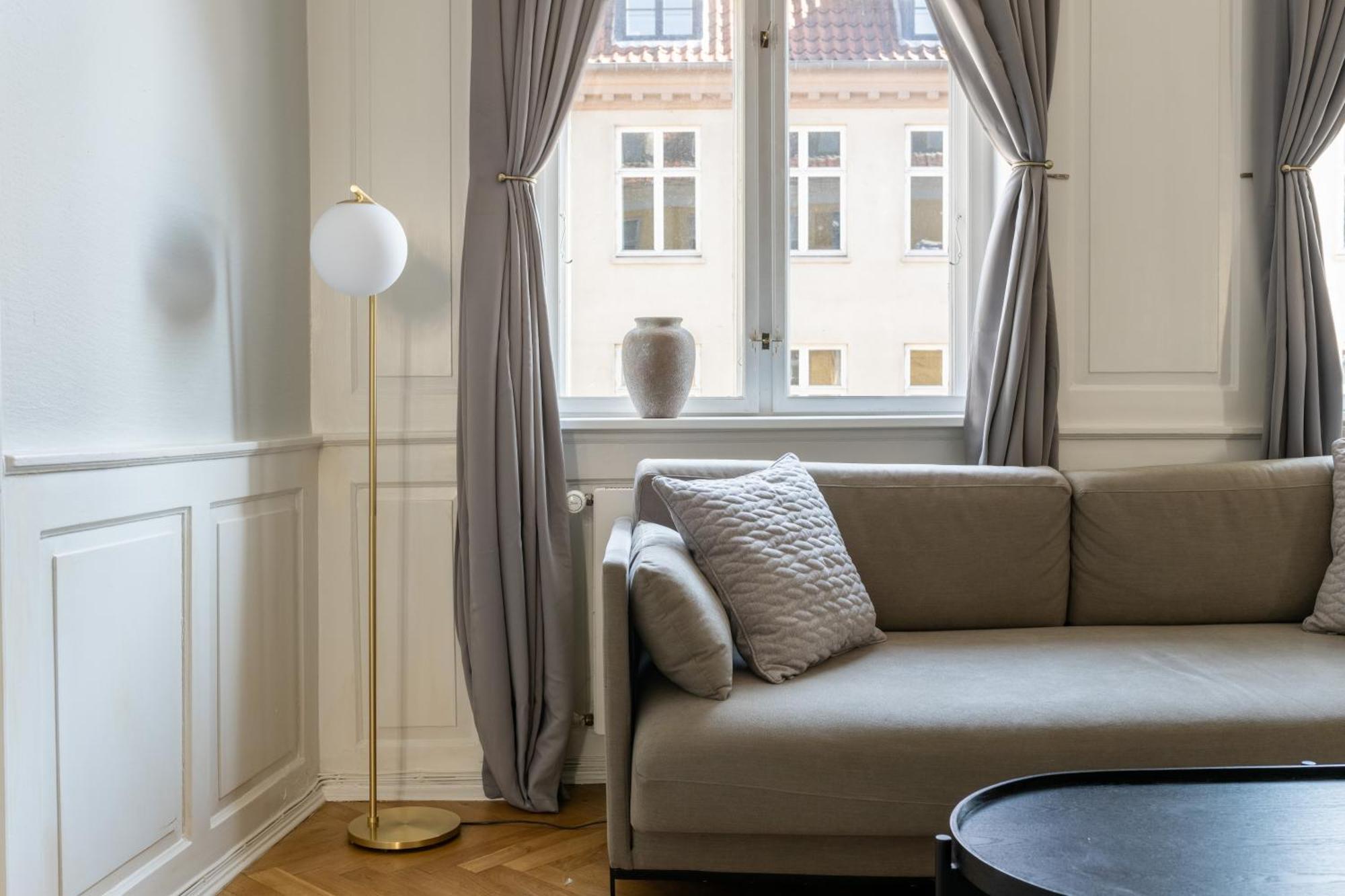 Large Apartment With Canal View In Central Cph City Copenhaga Exterior foto